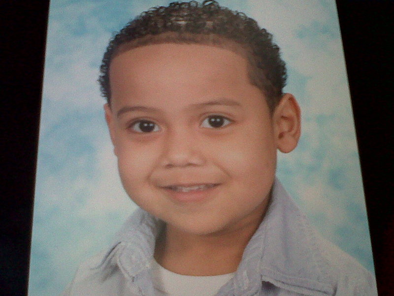 rychandro 3 jaar dit is de 1e schoolfoto van mijn kleine man op de peuterspeelzaal