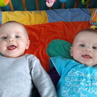 meiden Onze twinnies