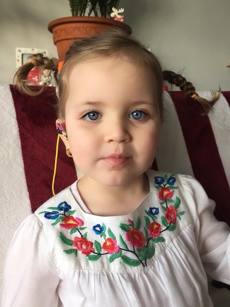 Eleonora nu Ik ben Eleonora , 3,5 jaar oud en ik wordt grote zus... 