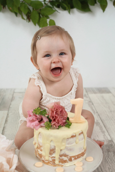  Cakesmash fotoshoot voor de eerste verjaardag van mijn lieve schat.