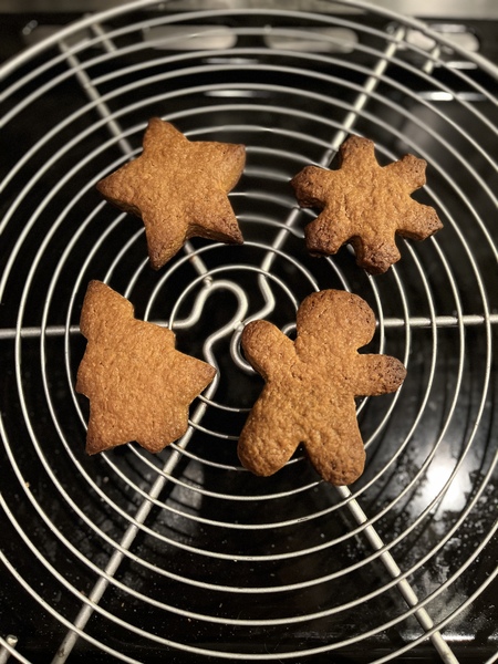 Koekjes  Koekjes voor het kerstdiner van mijn oudste zoon. 