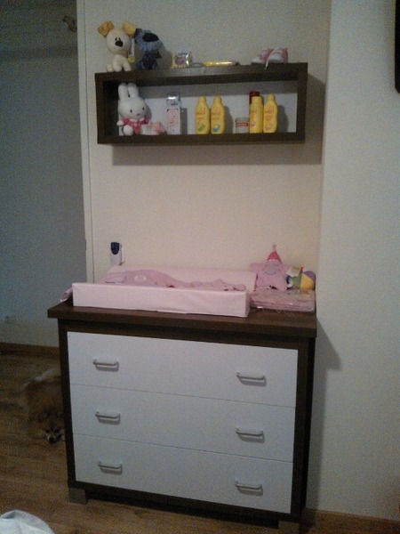 Alvast een 1 deel  Bedje is er ook enz.. alleen moet nog ff alles wassen.... 