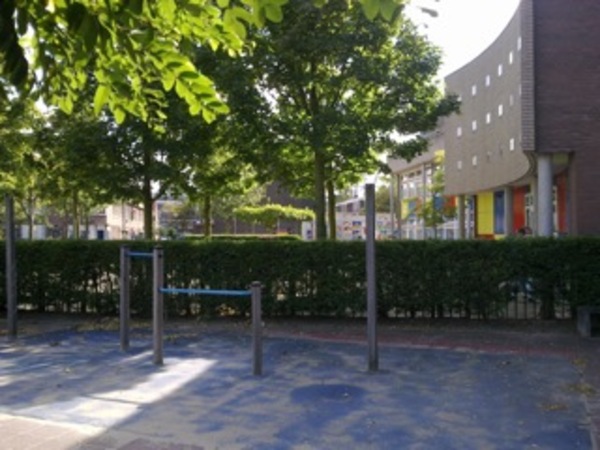 Buitenspeelterrein rechts 