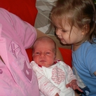 Djim Colin Djim is op 7/7/2011 geboren. Hierop de foto met zijn oudere zusje Wende Renee