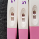 Ben ik zwanger 3 verschillende testen gedaan uit 3 verschillende verpakkingen? Alle 3 een vaag streepje... ben ik zwanger?